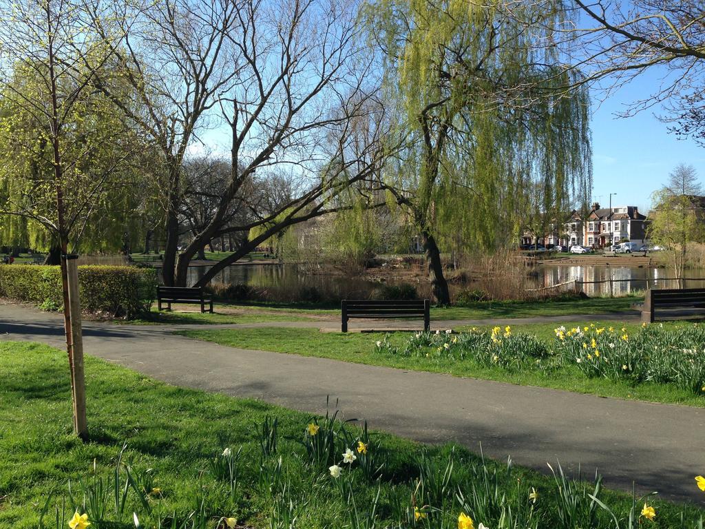 Londonhomegardens Εξωτερικό φωτογραφία
